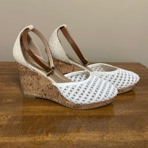 Apt. 9 Wedges